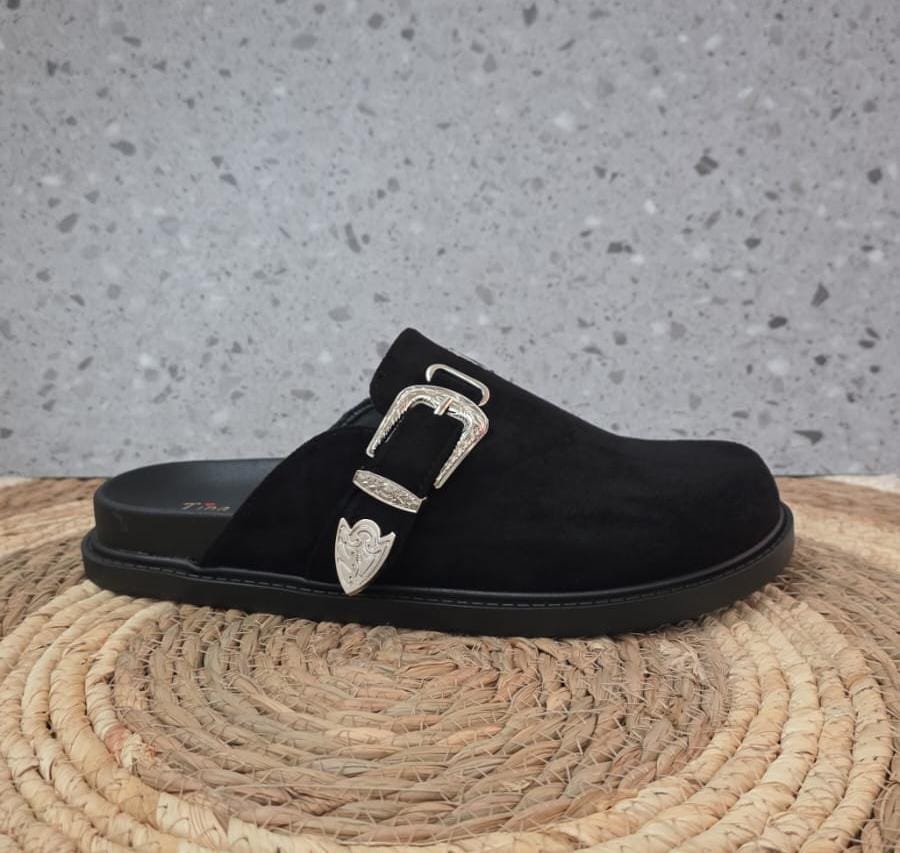 Zuecos negro